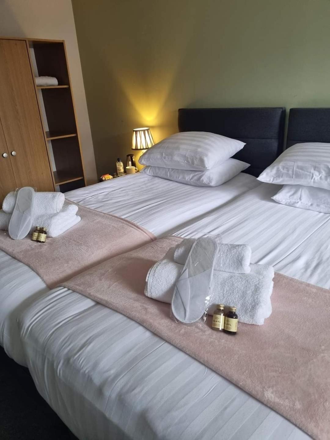 Heworth Inn And Rooms ヨーク エクステリア 写真